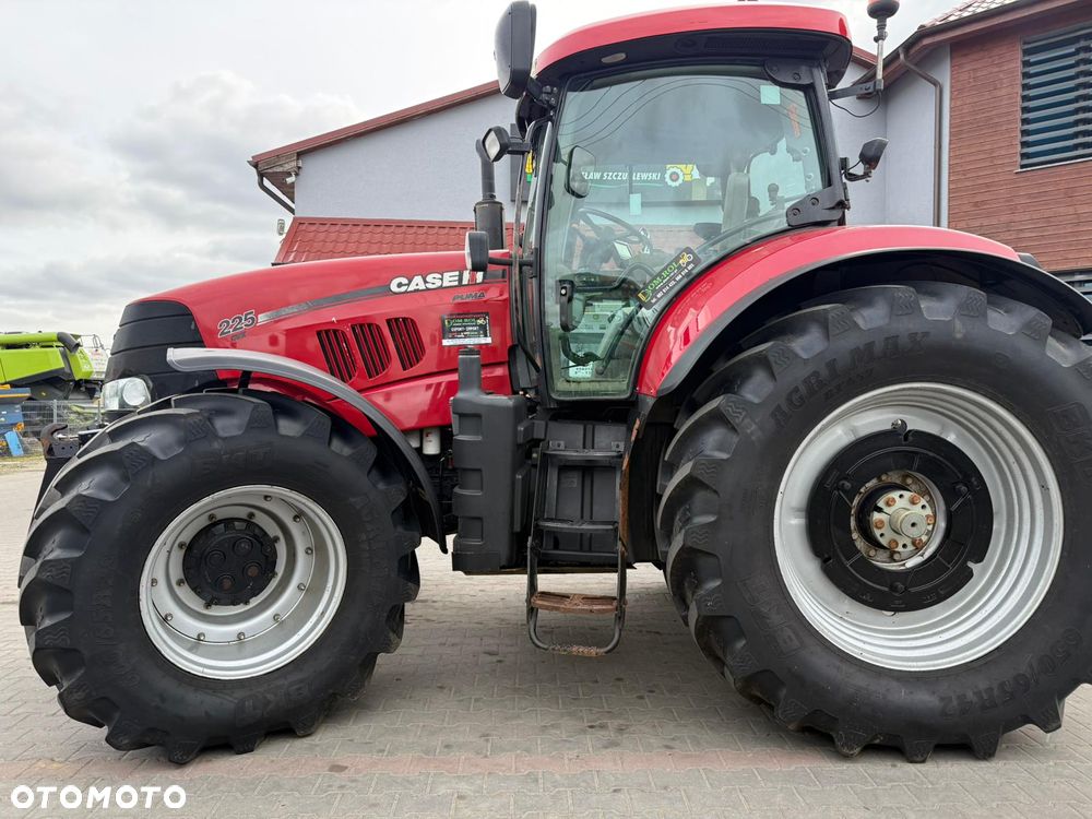 Case IH CVX 225 PUMA    NEW HOLLAND T 7.250   215 - 32