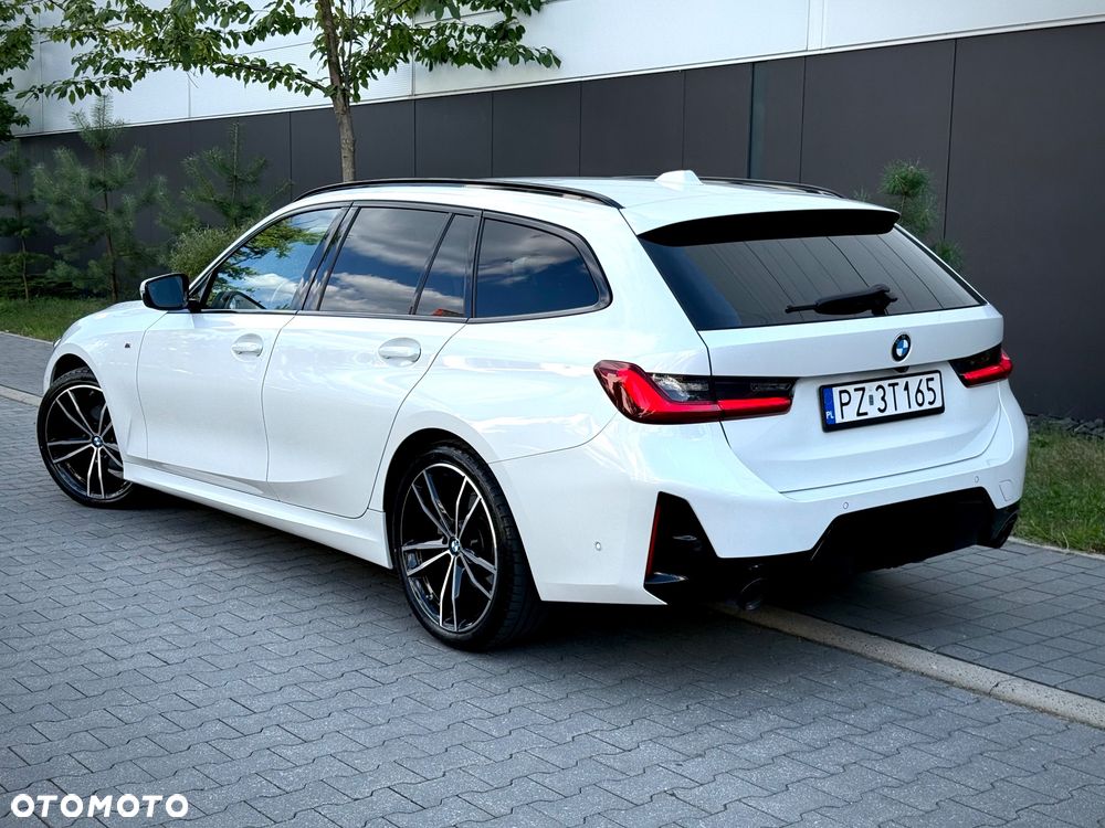 BMW Seria 3 320d xDrive mHEV M Sport - 4