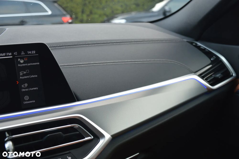 BMW X6 xDrive30d - 22