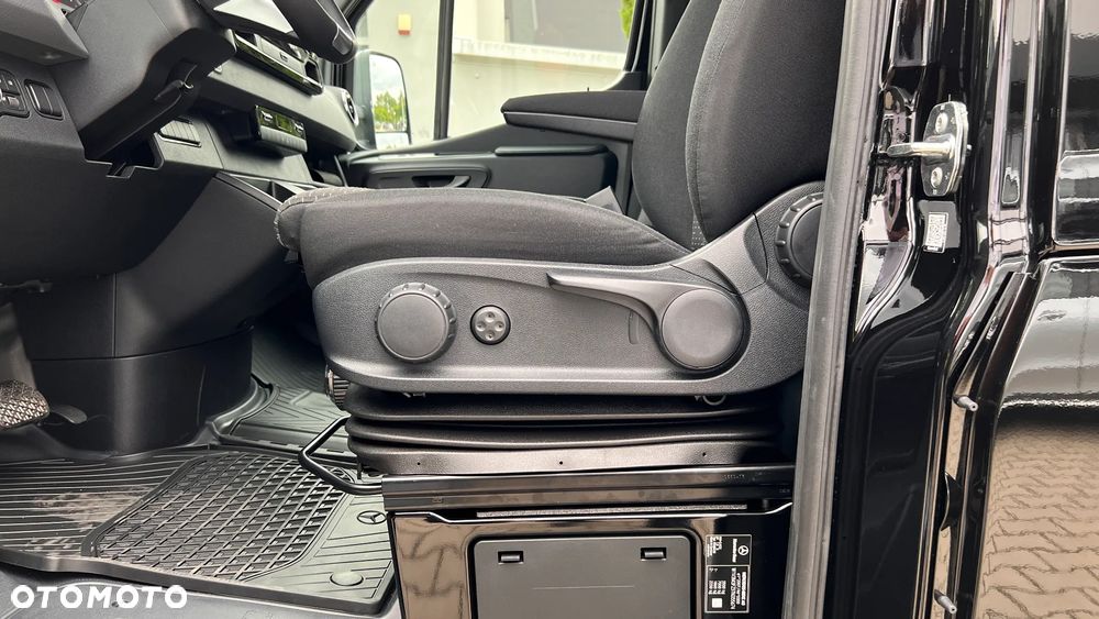 Mercedes-Benz Sprinter 319 CDI - 11