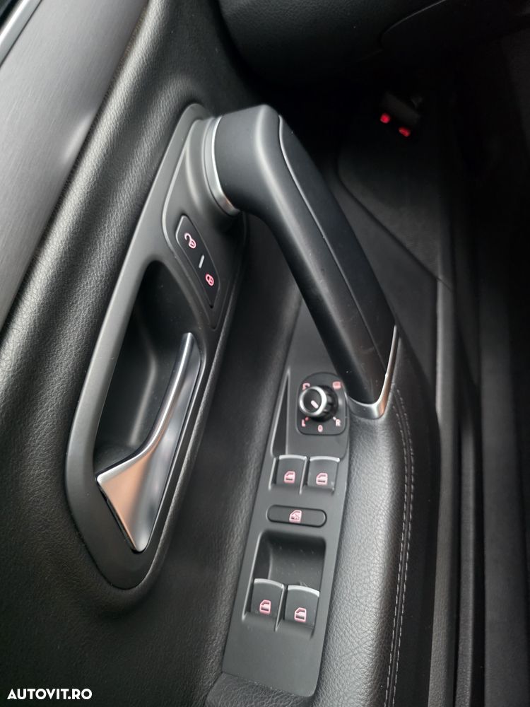 Volkswagen Passat CC - 30