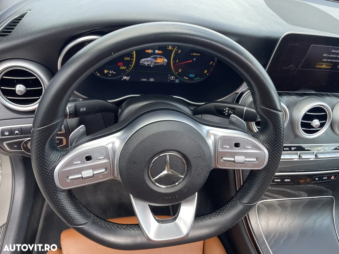 Mercedes-Benz C - 9