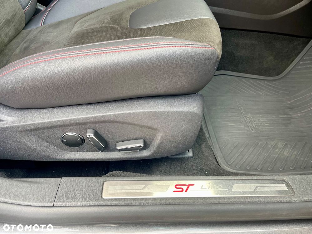 Ford Mondeo SW 2.0 Hybrid ST-Line Plus - 17