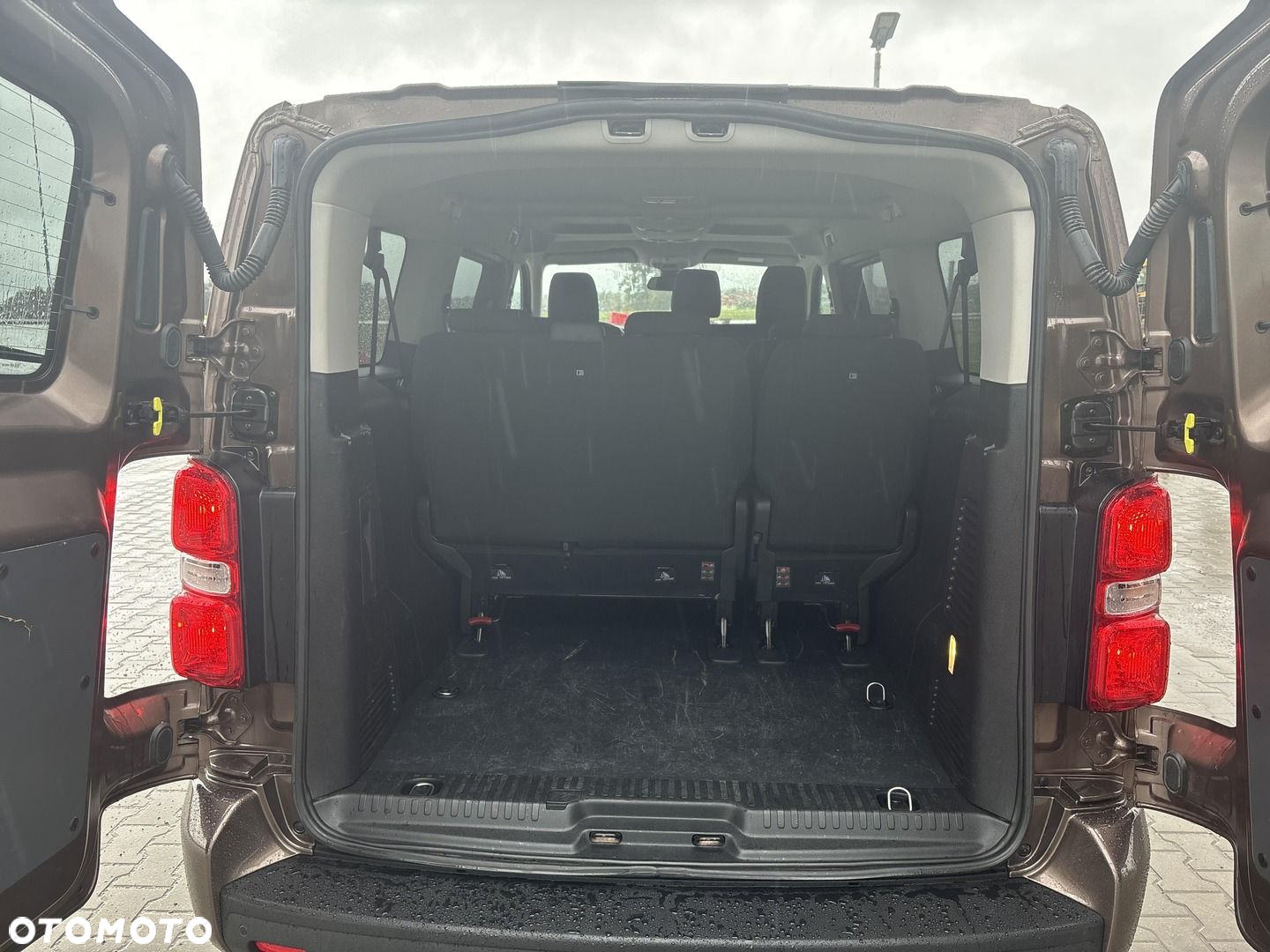 Toyota Proace Verso - 25