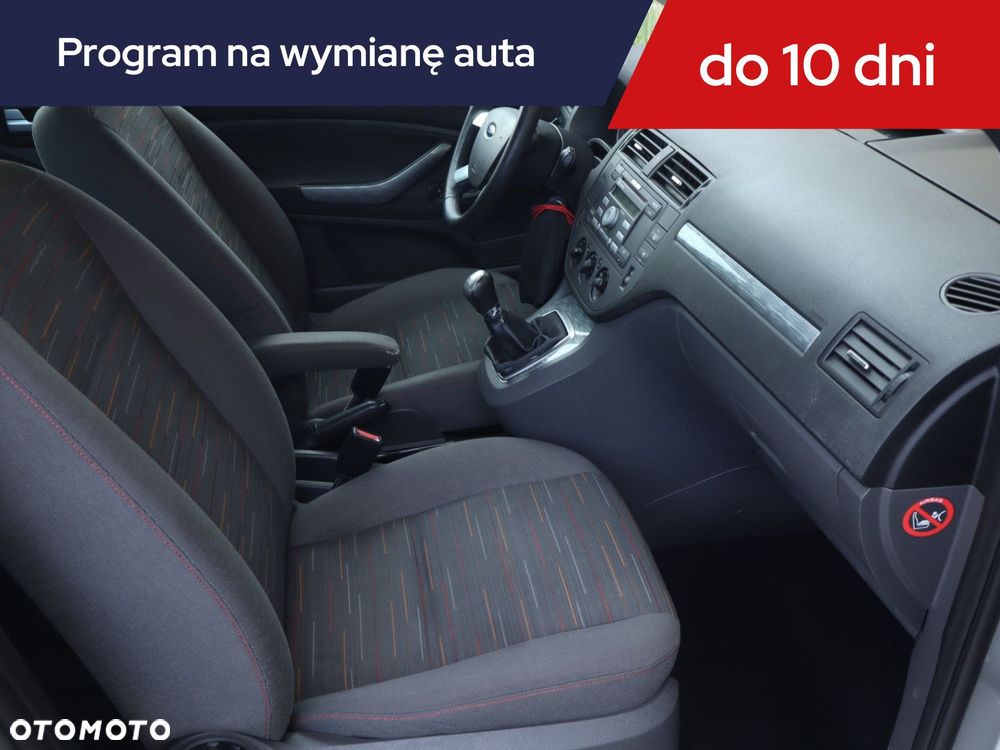 Ford C-MAX - 11