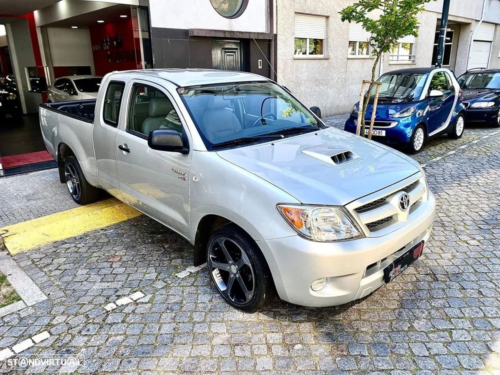Toyota Hilux 2.5 D-4D 2WD CE - 6
