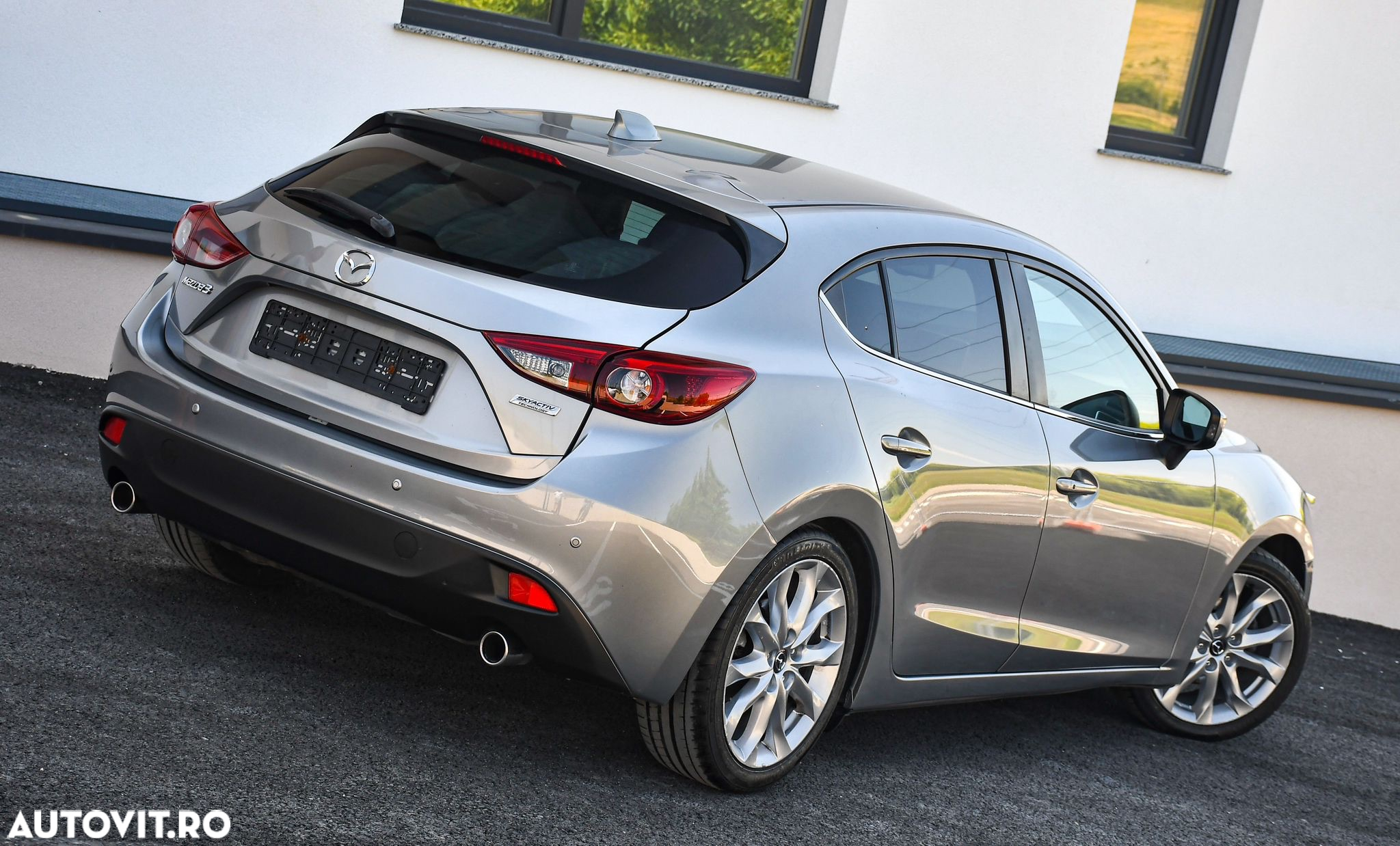 Mazda 3 SKYACTIV-G 120 Center-Line - 3
