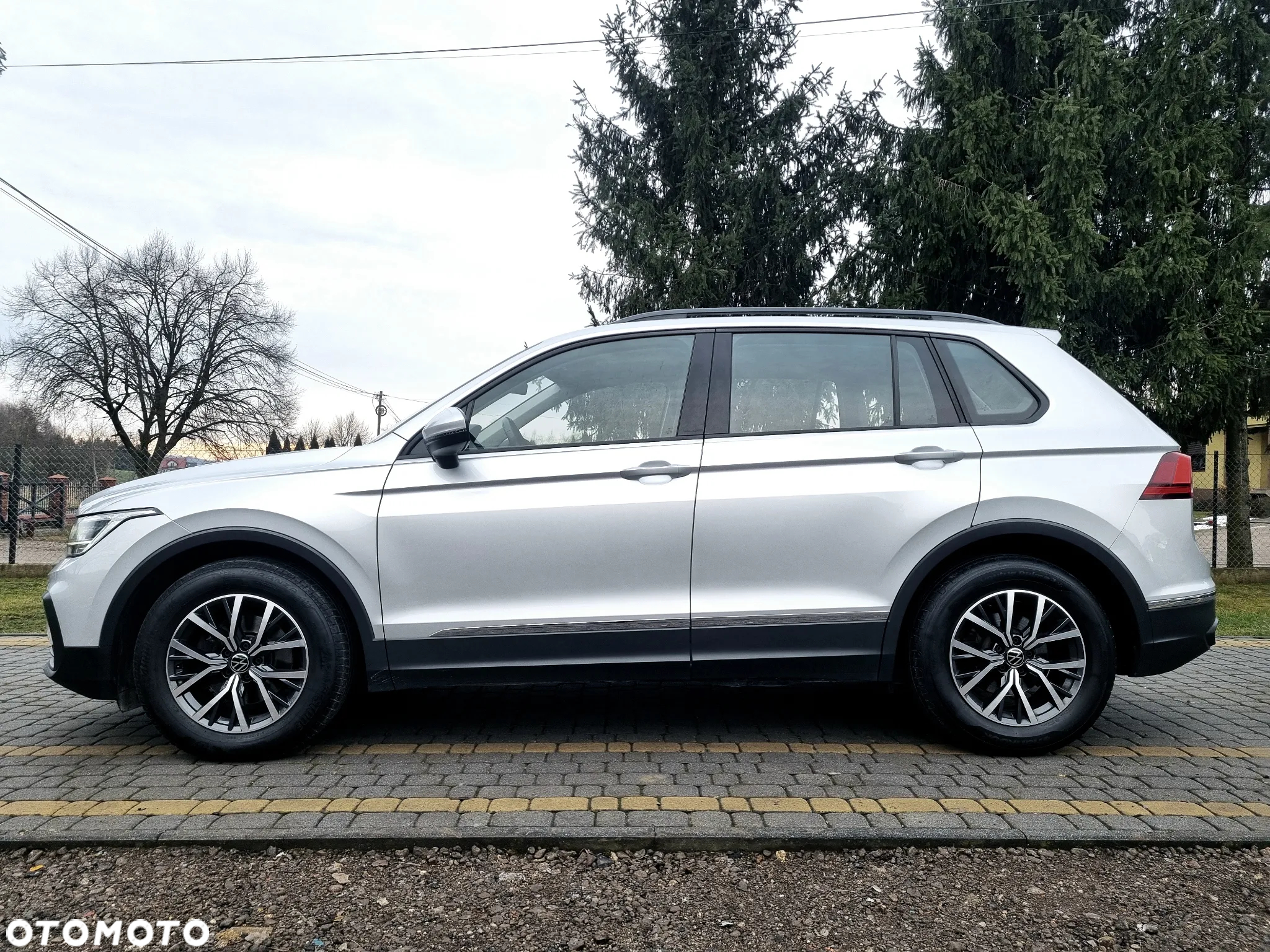Volkswagen Tiguan 2.0 TDI Life DSG - 4