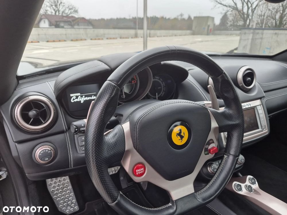 Ferrari California - 22