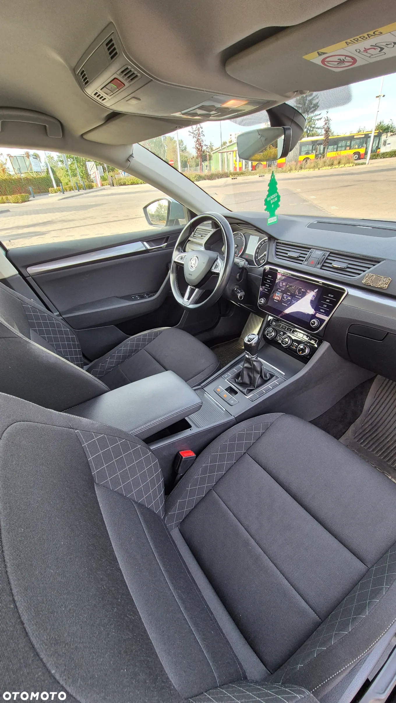 Skoda Superb 2.0 TDI Active - 17