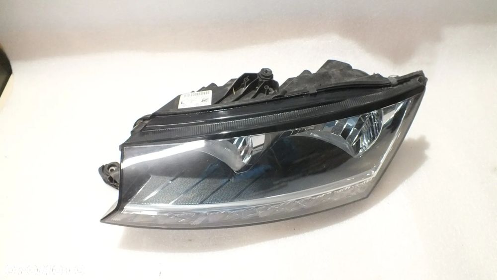 Lampa przednia lewa prawa Skoda Fabia III LED - 7