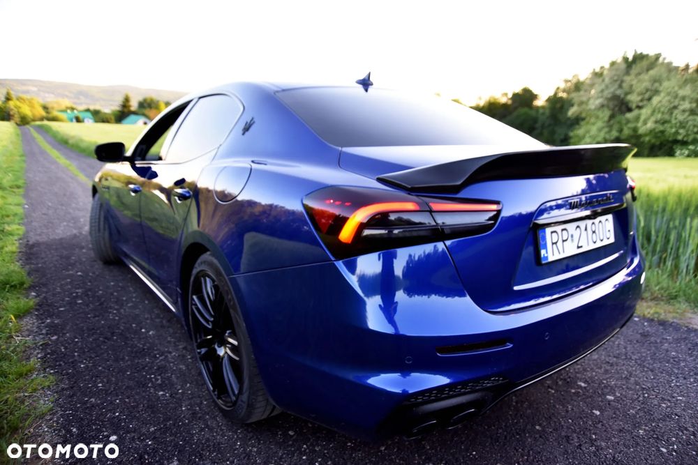 Maserati Ghibli S Modena - 5