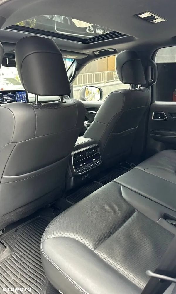 Lexus LX - 28