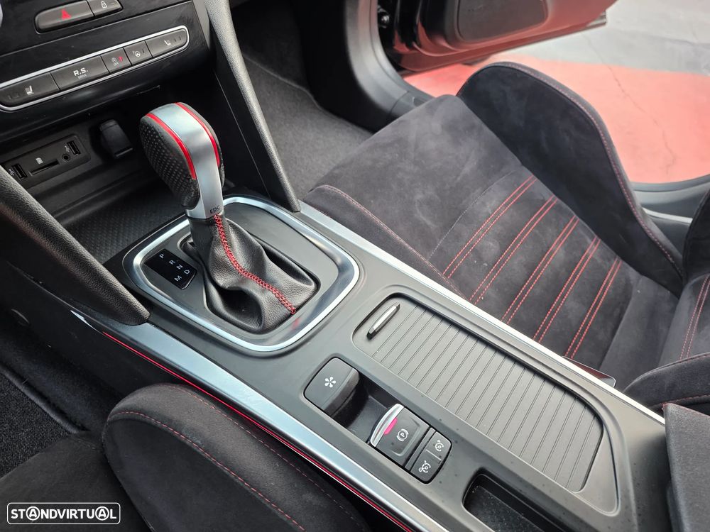 Renault Mégane 1.8 TCe R.S. EDC J19 - 34