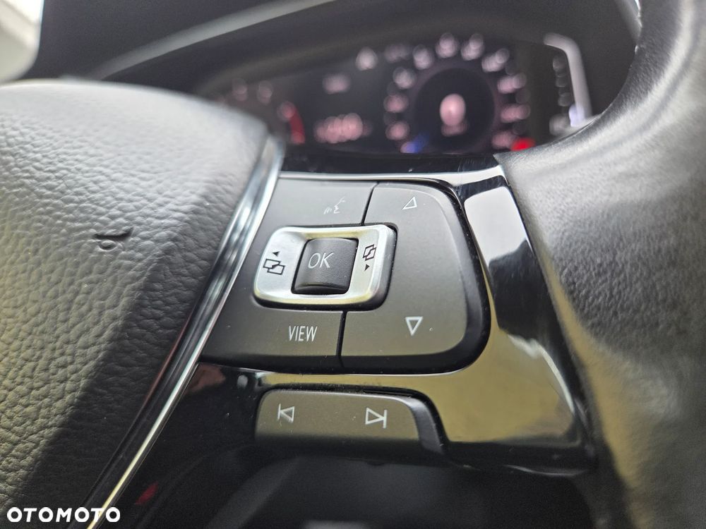 Volkswagen Tiguan Allspace 2.0 TSI 4Mot Highline DSG - 25