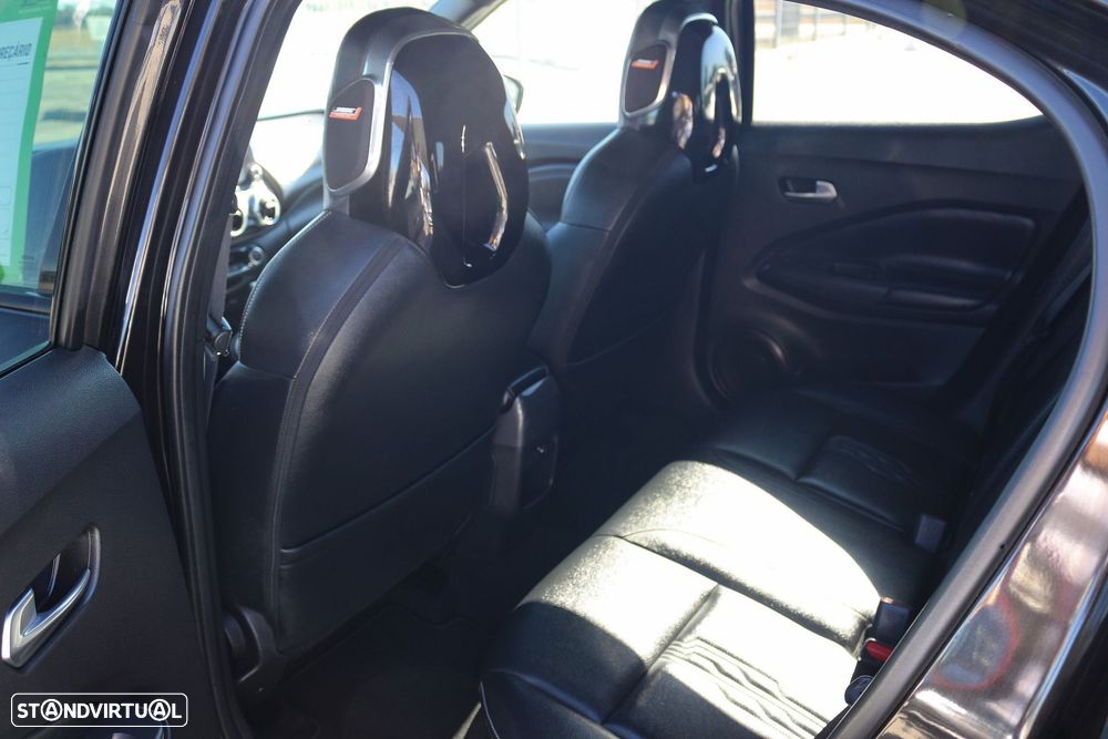 Nissan Juke 1.6 Hybrid Tekna - 37
