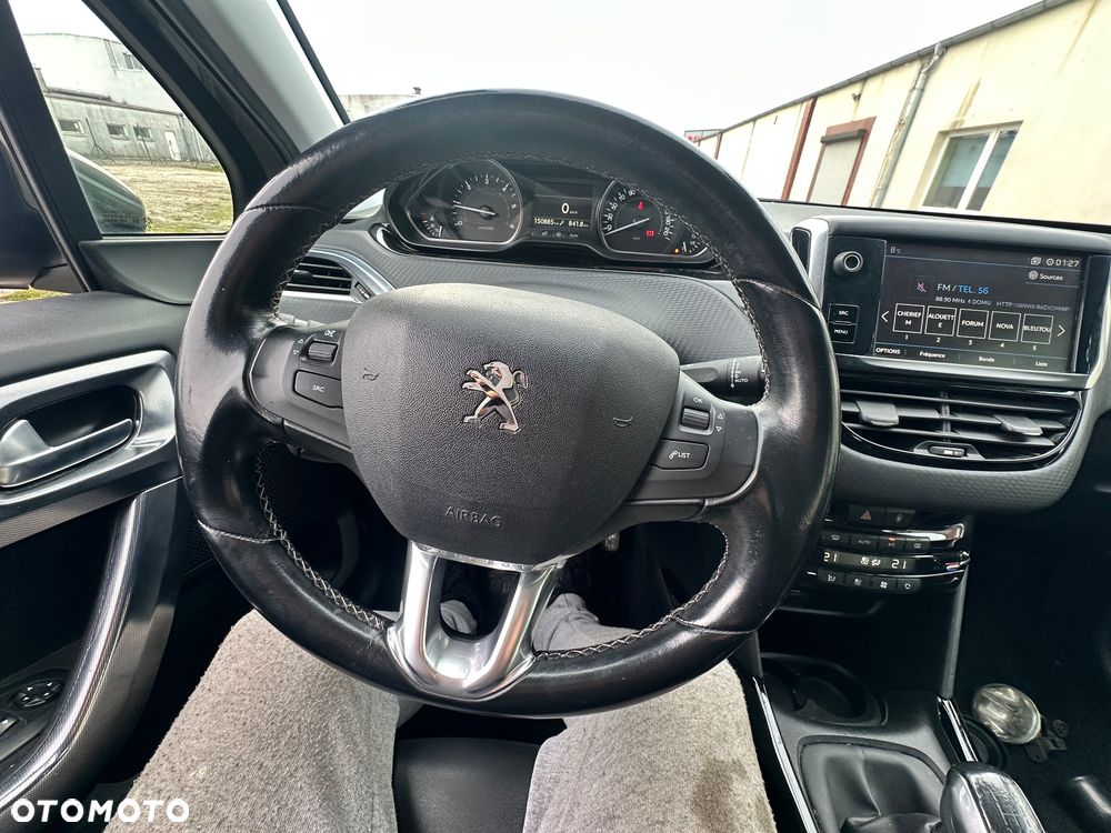 Peugeot 2008 BlueHDi 100 STOP & START Allure - 34