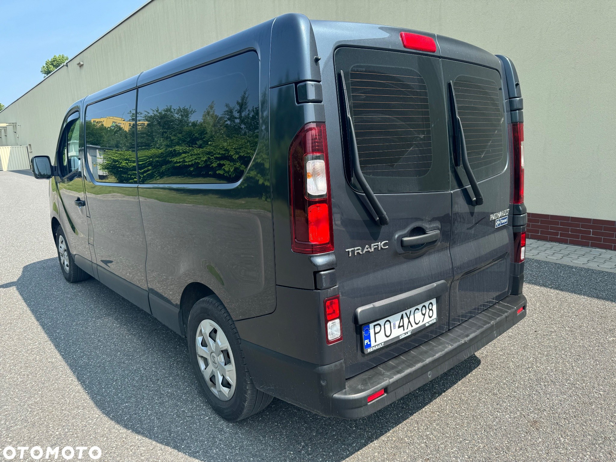 Renault Trafic SpaceClass 2.0 dCi - 15
