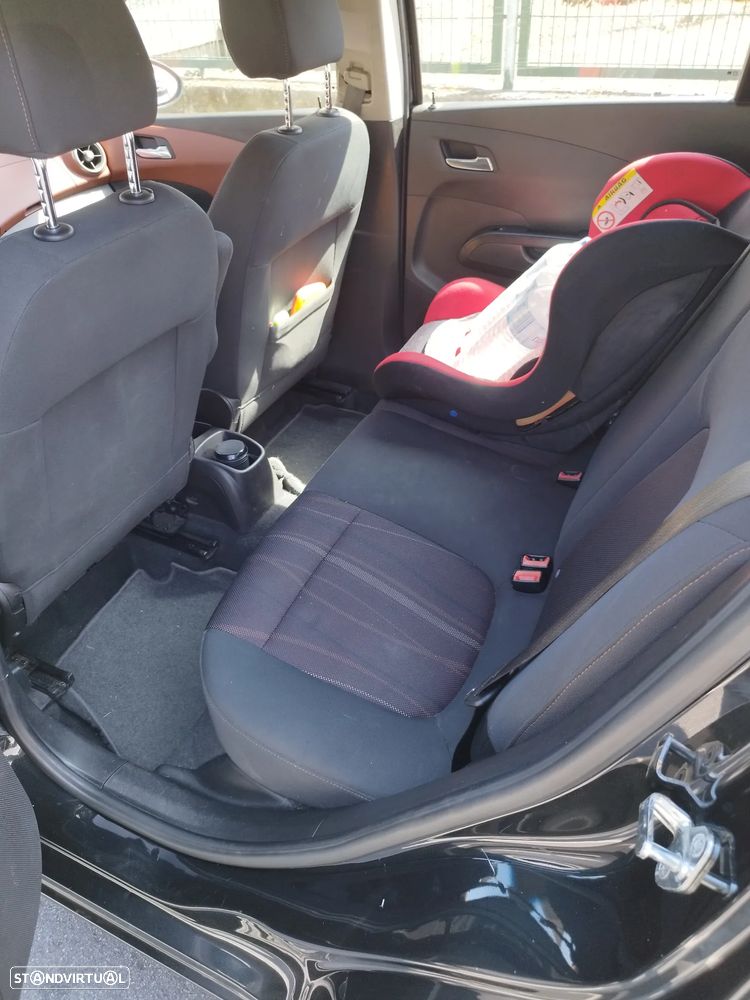 Chevrolet Aveo 1.2 LS Bi-Fuel - 7