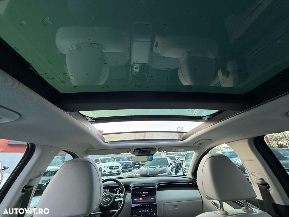 Hyundai Tucson - 32