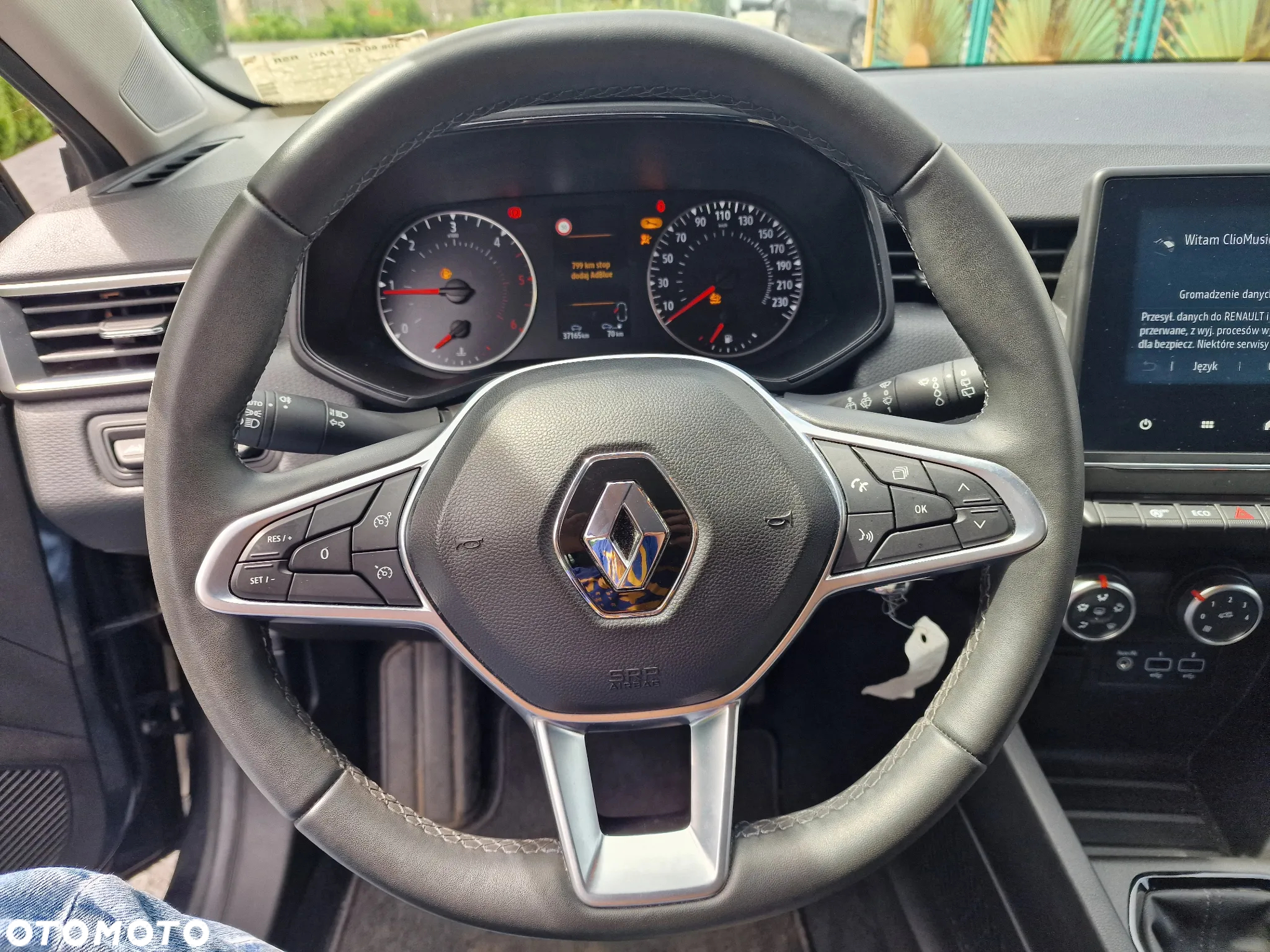 Renault Clio BLUE dCi 100 EVOLUTION - 21