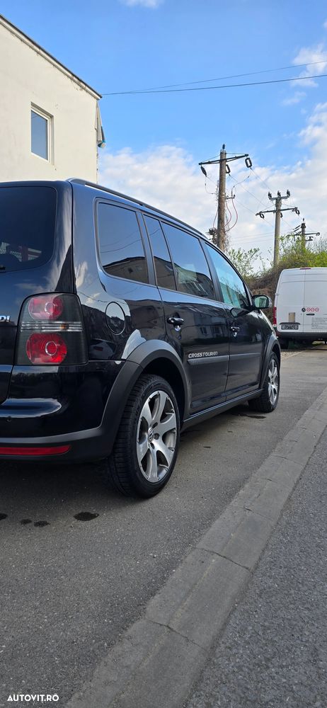 Volkswagen Touran CrossTouran2.0 TDI DPF - 4