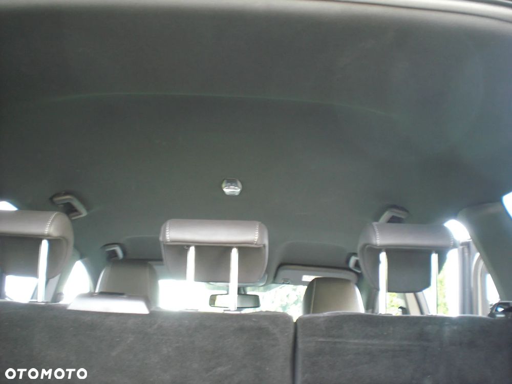 Ford Kuga - 19