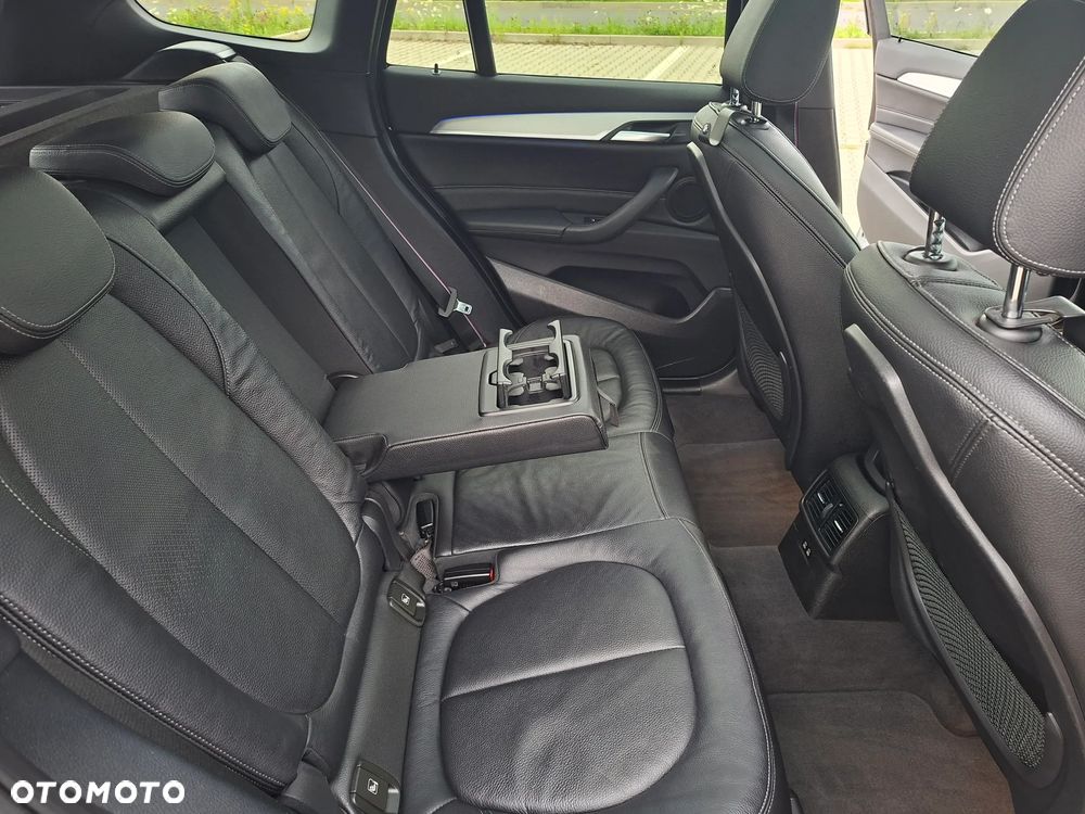BMW X1 sDrive18d M Sport - 19