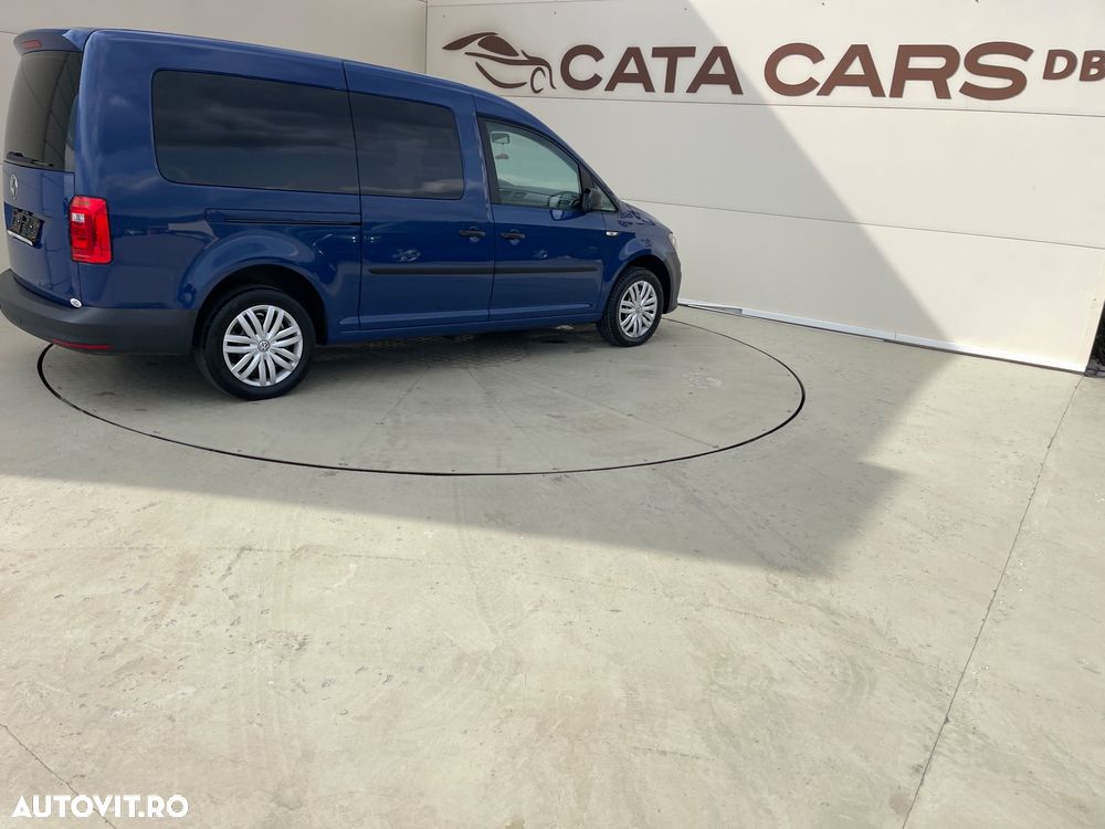 Volkswagen Caddy Maxi - 17