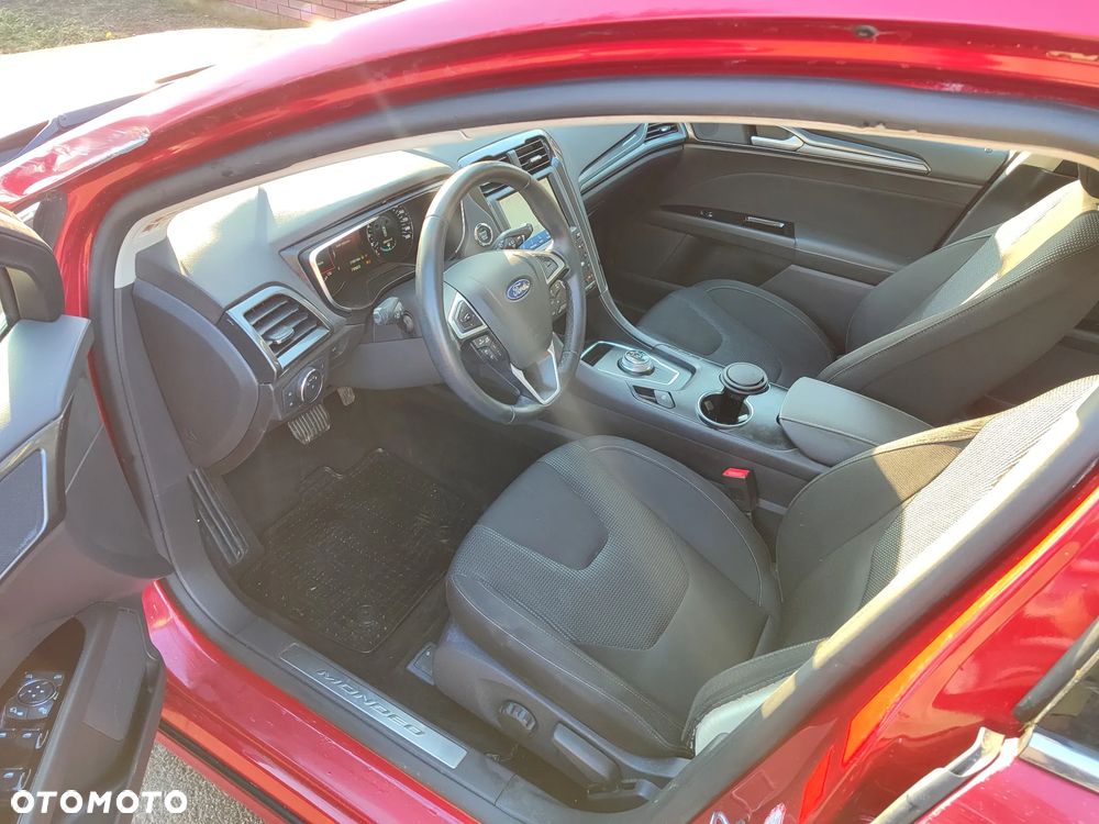 Ford Mondeo 2.0 EcoBlue Titanium - 13