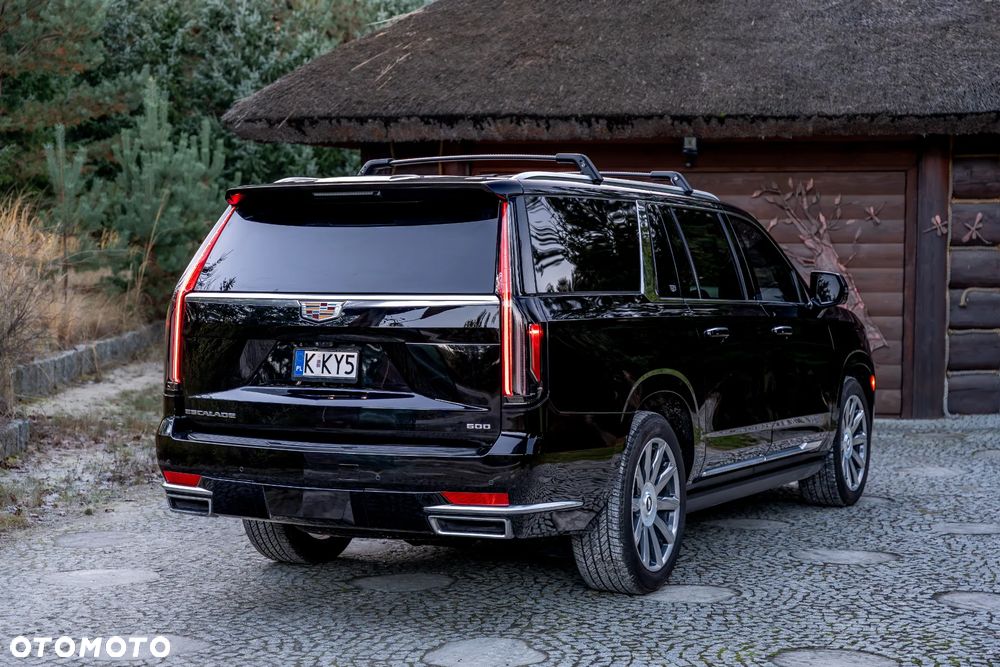 Cadillac Escalade - 14