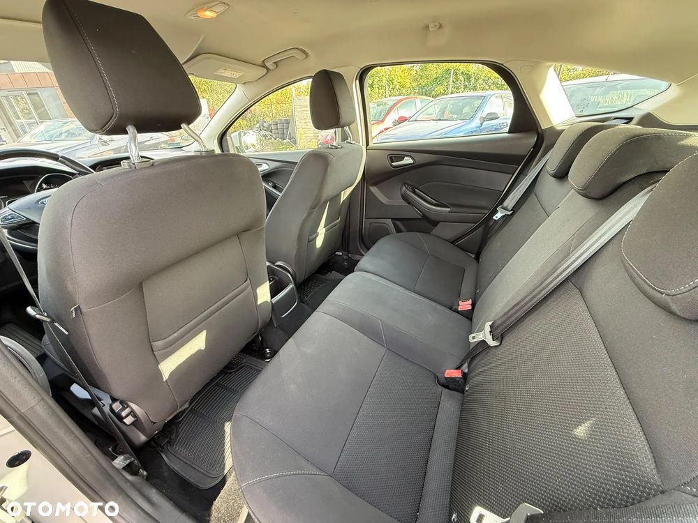 Ford Focus 1.0 EcoBoost SYNC Edition ASS - 6