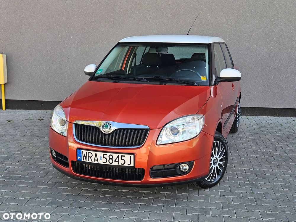 Skoda Fabia 1.2 HTP Cool Colour Edition - 16