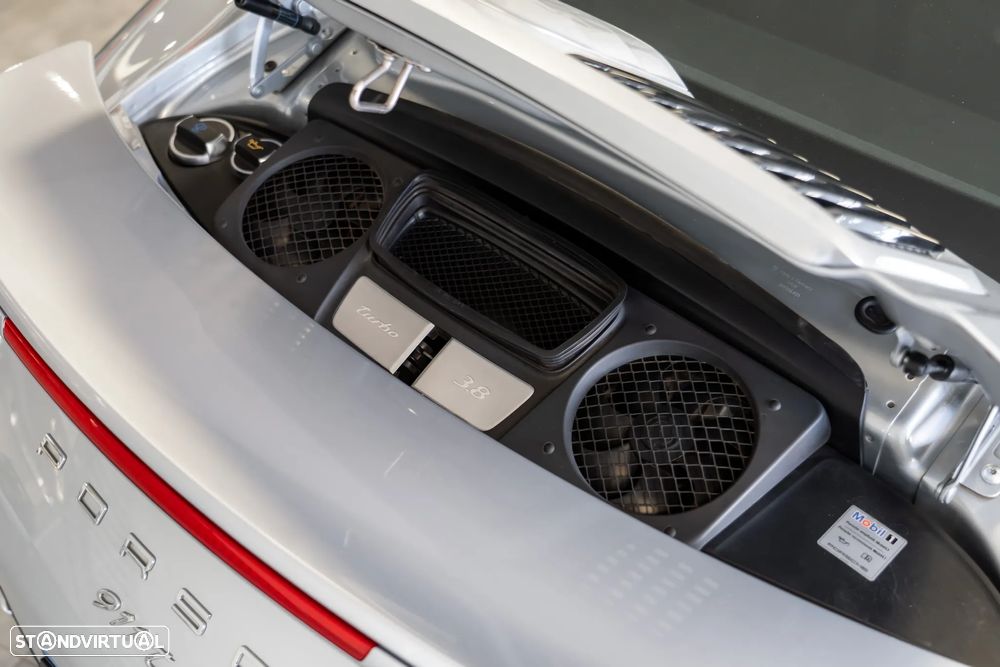 Porsche 911 (991) Turbo PDK - 21