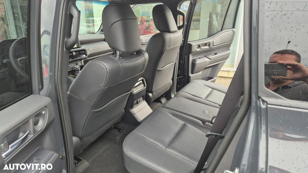 Toyota Land Cruiser 250 2.8l D-4D 204 CP A/T 7 locuri Luxury - 11