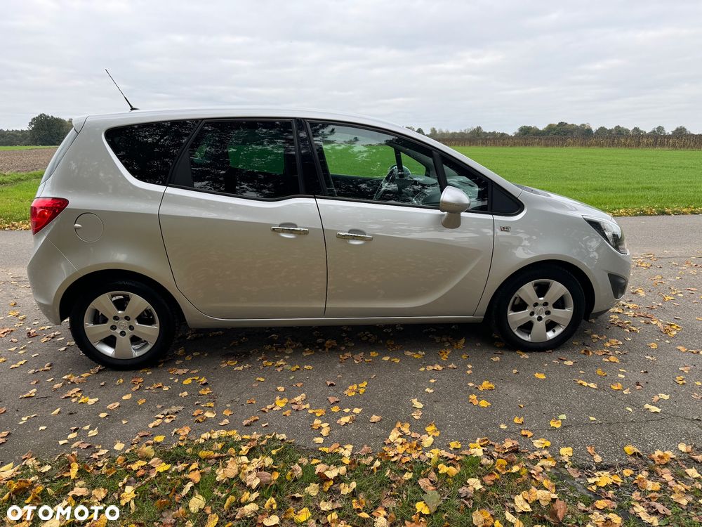 Opel Meriva 1.4 T Cosmo - 4