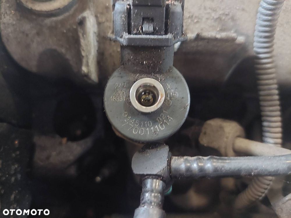 SILNIK POMPA WTRYSKI TURBO VOLVO V40 I S40 I 1.9 DI D4192T4 7700105102C - 10