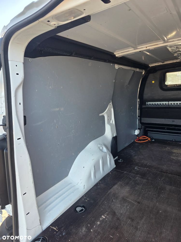 Toyota Proace citroen jumpy opel vivaro fiat scudo peugeot expert - 20