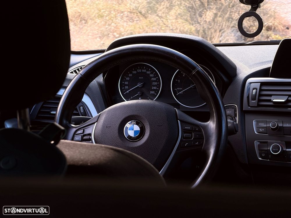 BMW 116 i Sport Line - 18