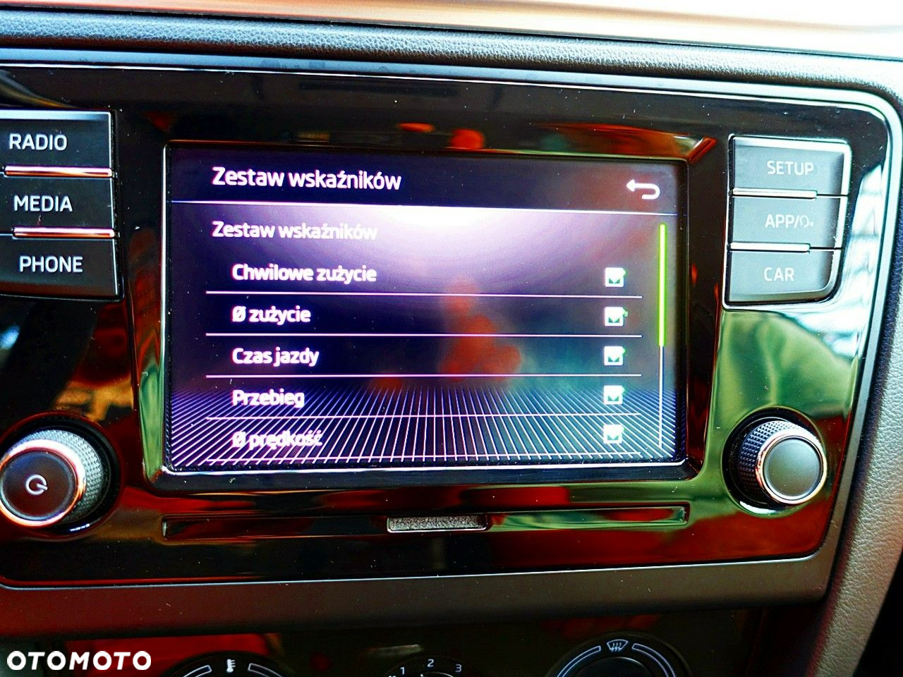 Skoda RAPID - 27