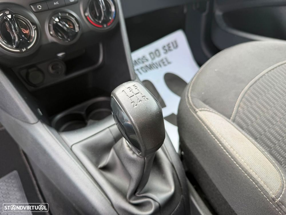 Peugeot 208 1.6 BlueHDi Style - 31
