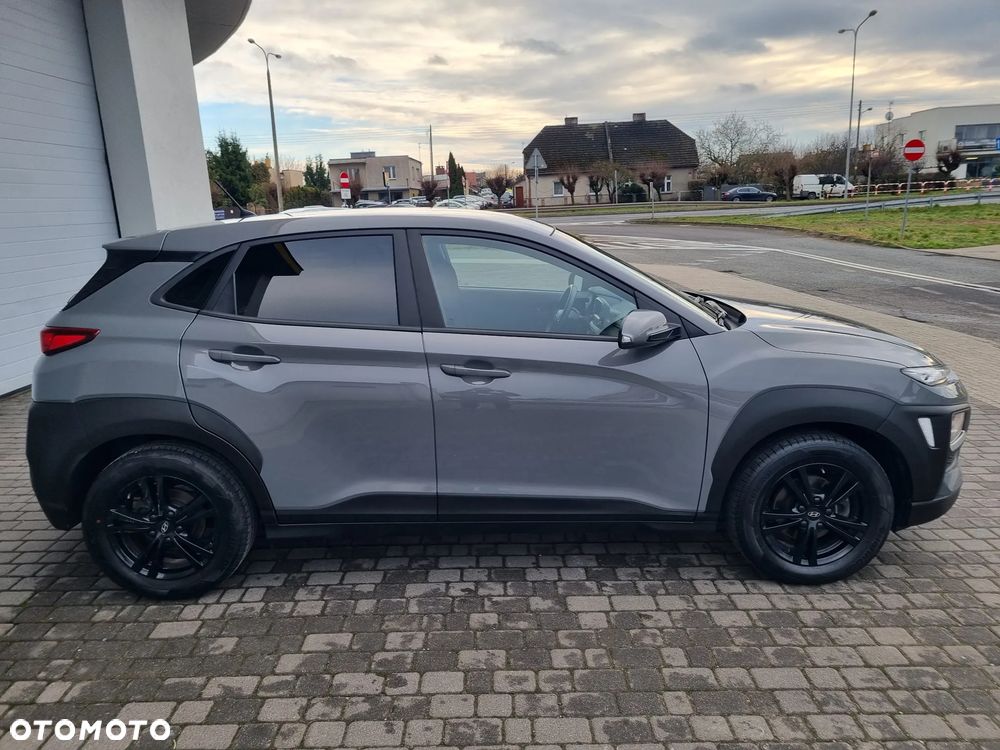 Hyundai Kona - 30