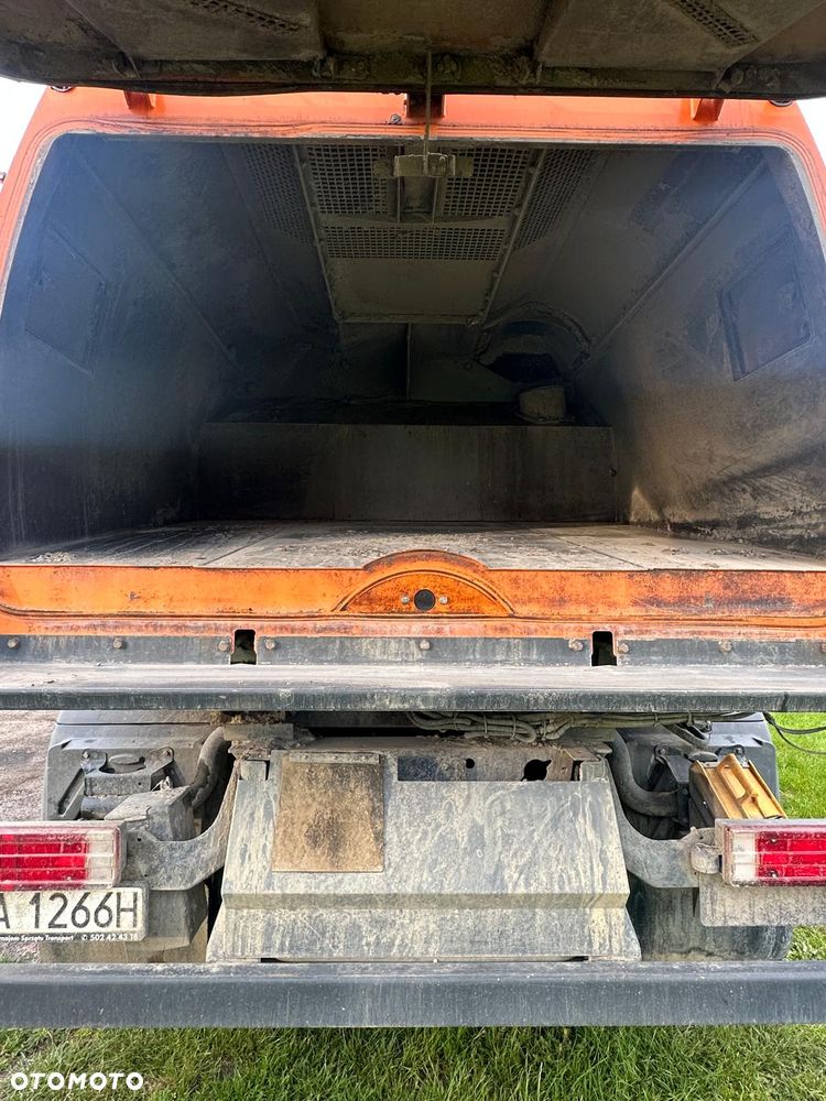 Mercedes-Benz ATEGO - 15