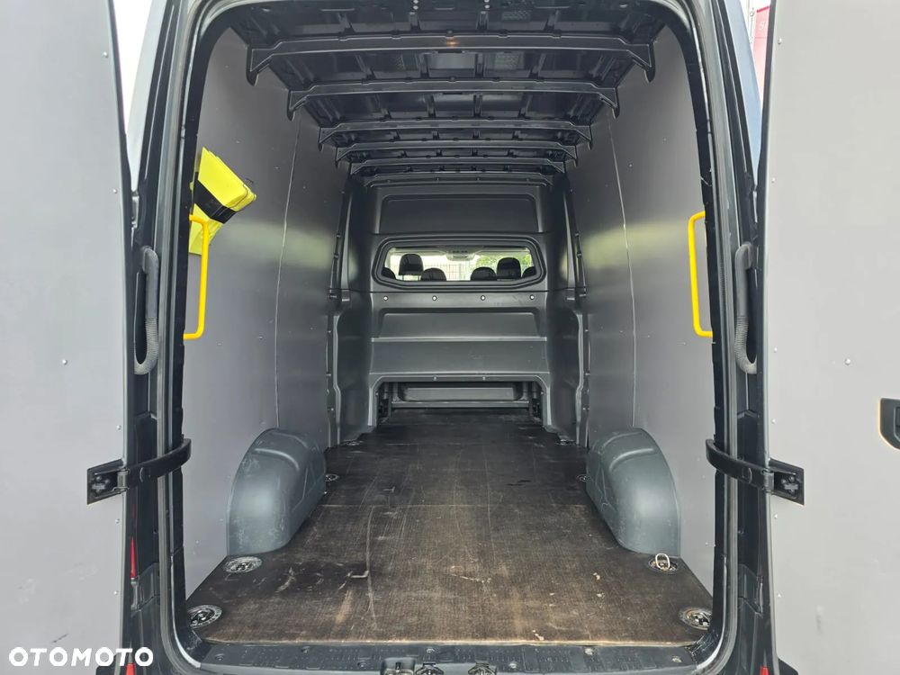 Volkswagen Crafter - 17