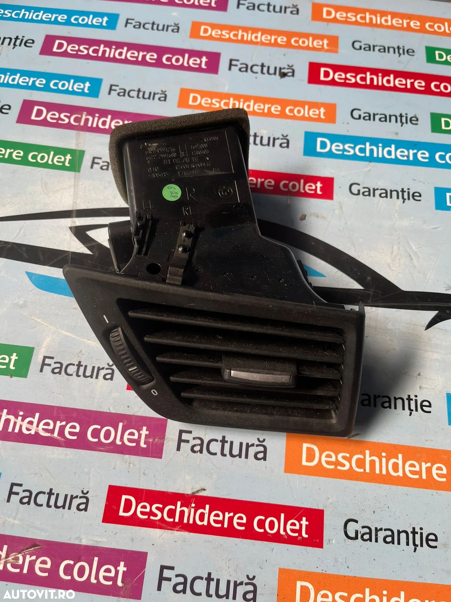 Grila ventilatie bord dreapta BMW X1 E84 - 1