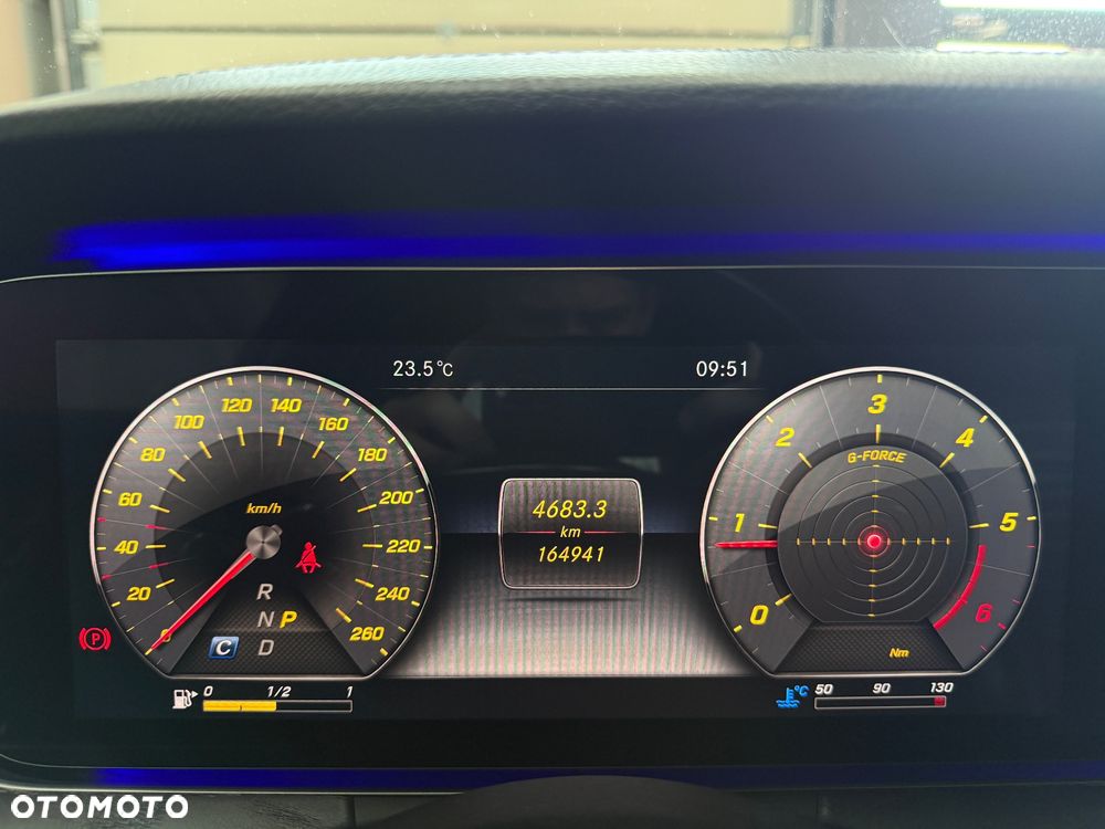 Mercedes-Benz Klasa E 220 d 4-Matic 9G-TRONIC - 14
