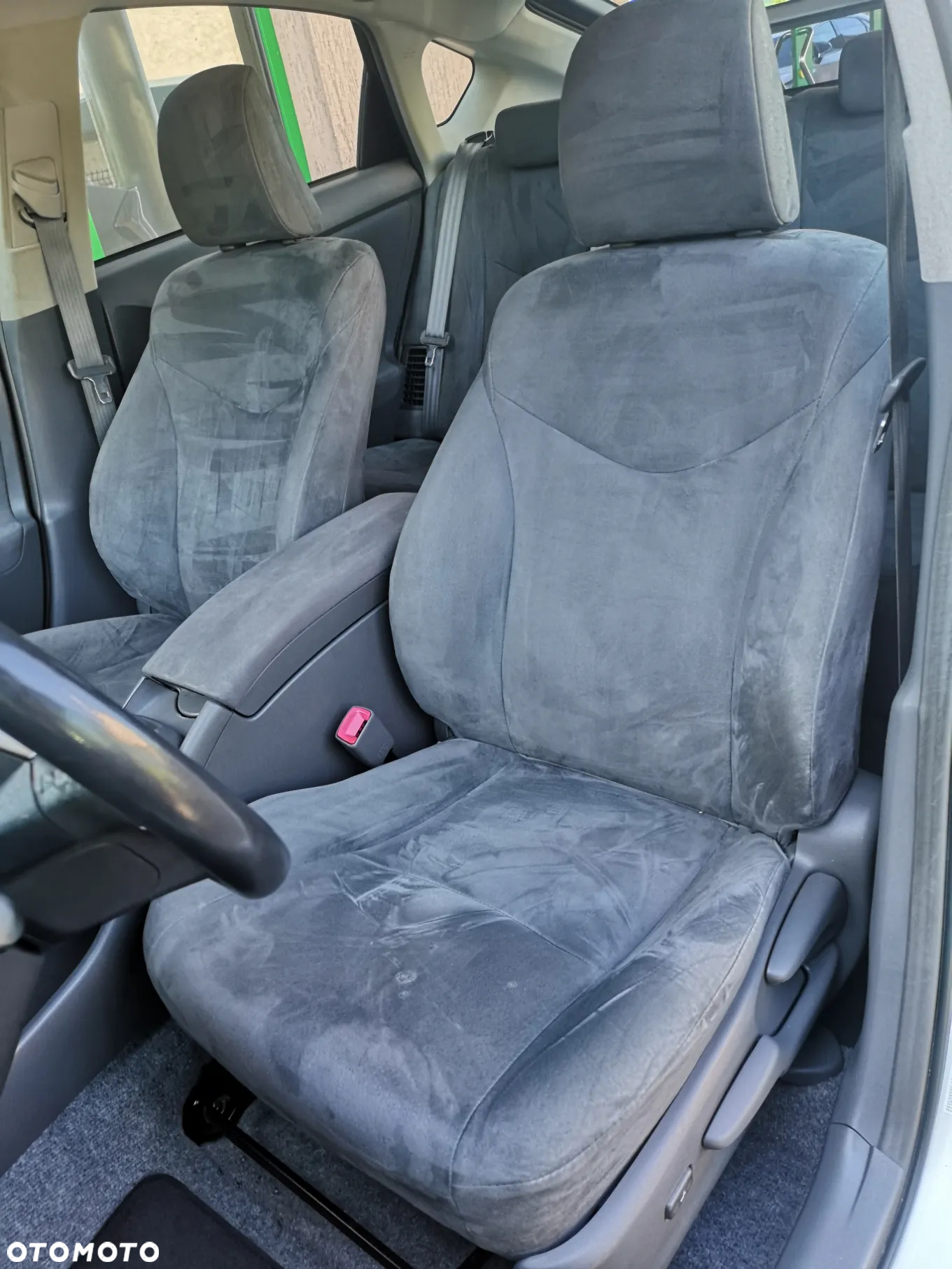 Toyota Prius 1.8 HSD Premium - 20
