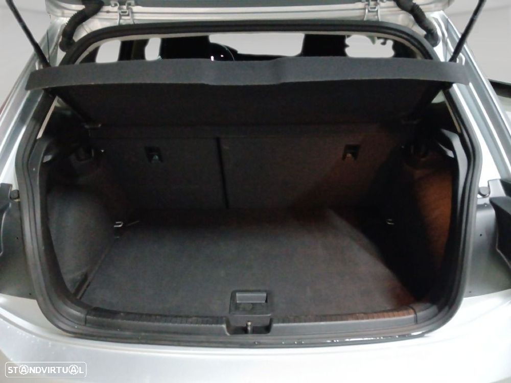 VW Polo 1.0 TSI Urban DSG - 30