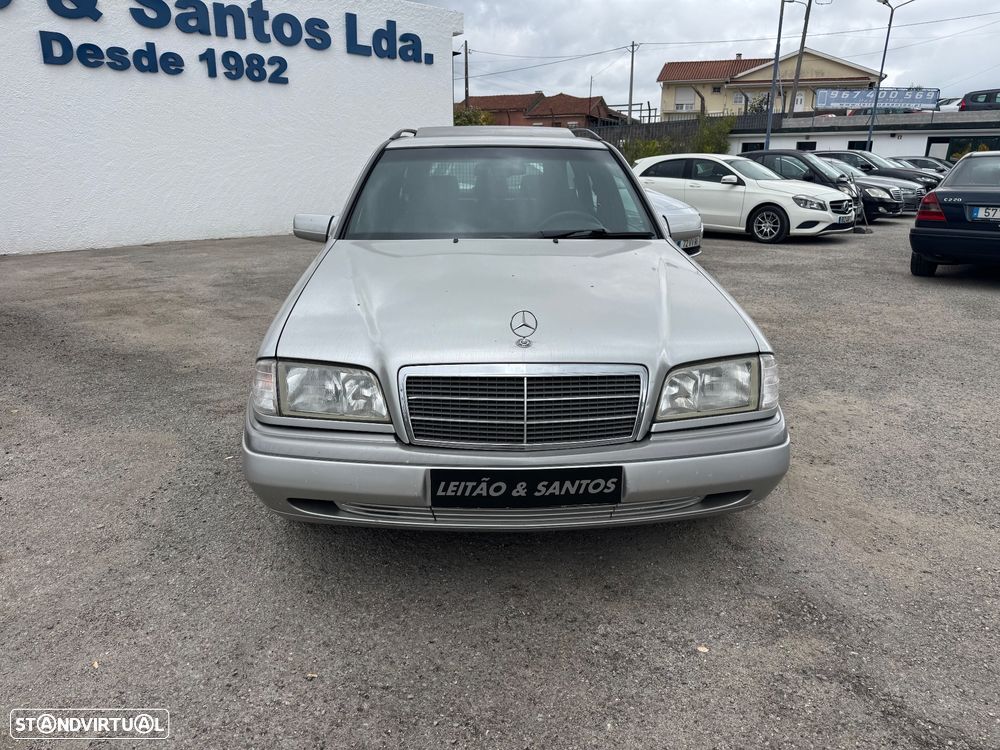 Mercedes-Benz C 220 D Elegance - 2