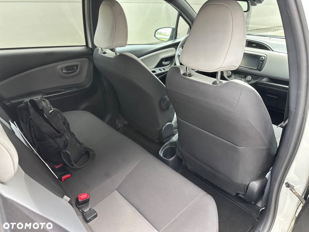 Toyota Yaris 1.33 VVT-i Edition - 25